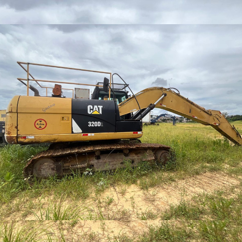 CATERPILLAR CAT320D2<br>2014<br>9.737h