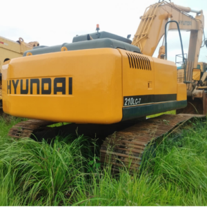 HYUNDAI R210LC7<br>2011<br>8.442h