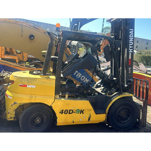 HYUNDAI 40D-9K<br>2016<br>9.712h